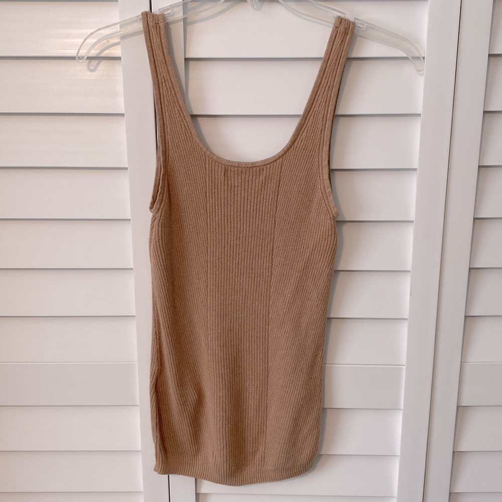Beautiful Nude Tank - Picture 2 of 4